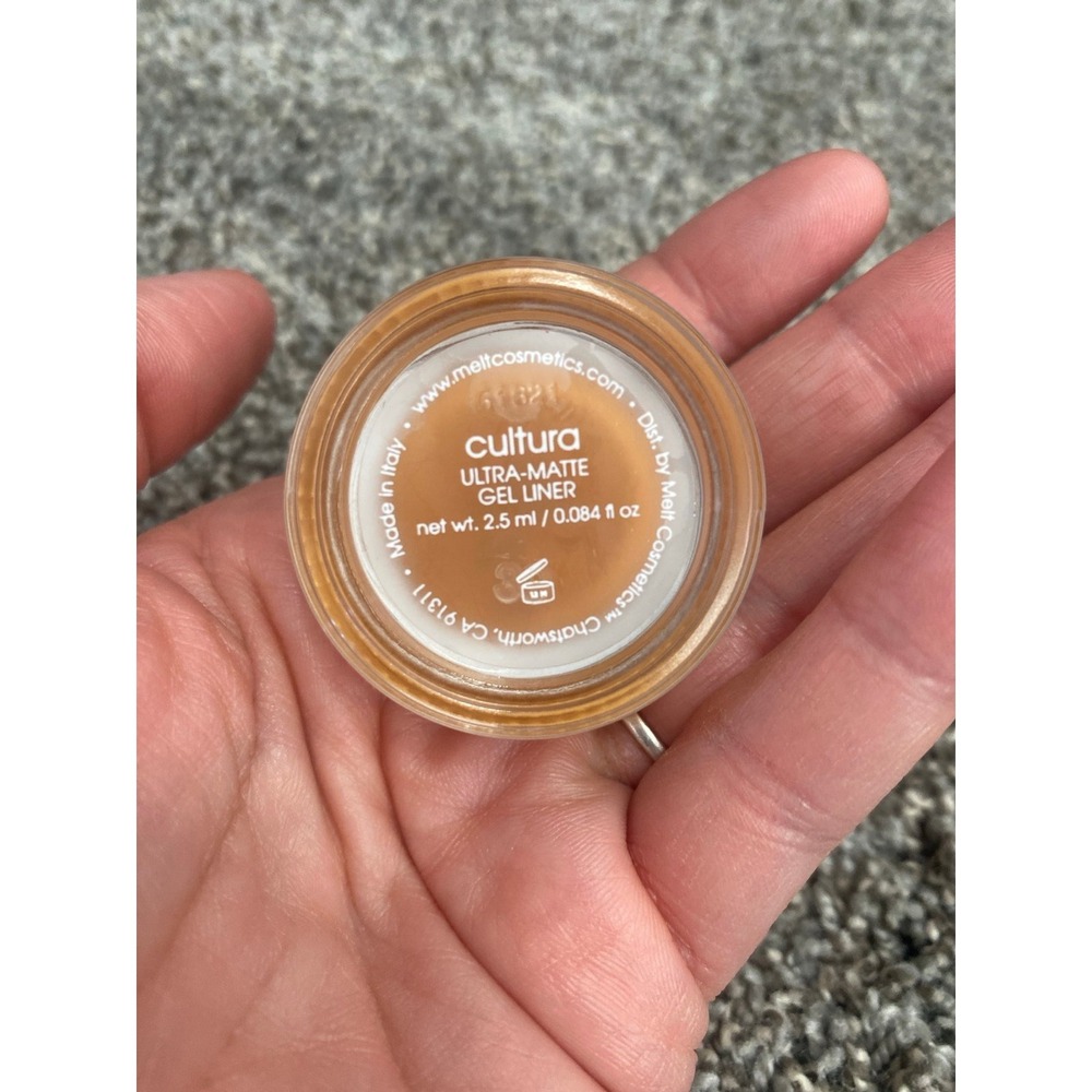 Melt Cosmetics ultra matte gel liner Cultura Eye Liner
